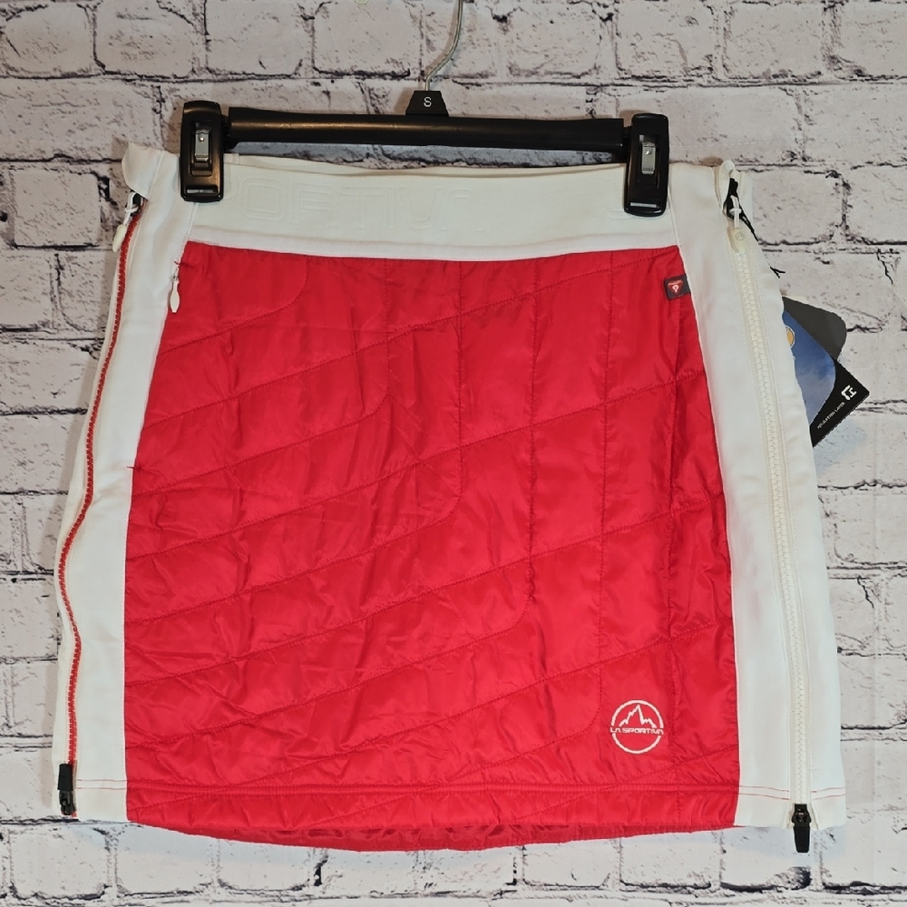 La Sportiva Red and White Quilted Warm Up Primaloft Skirt Size M NWT